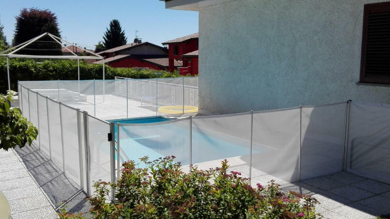 Castronno B&B Villa Monterosa Con Piscina المظهر الخارجي الصورة